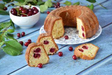 Irresistible Cherry Butter Cupcakes