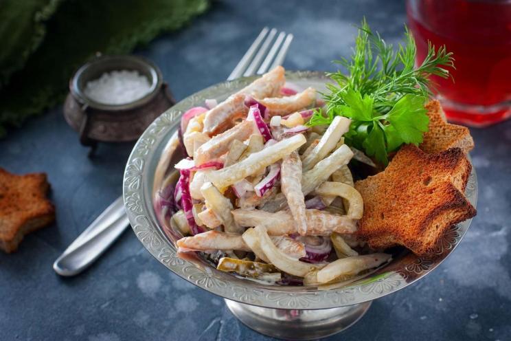 Fried Meat Salad: Simple and Delicious