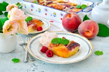 Easy Peach Cobbler Recipe