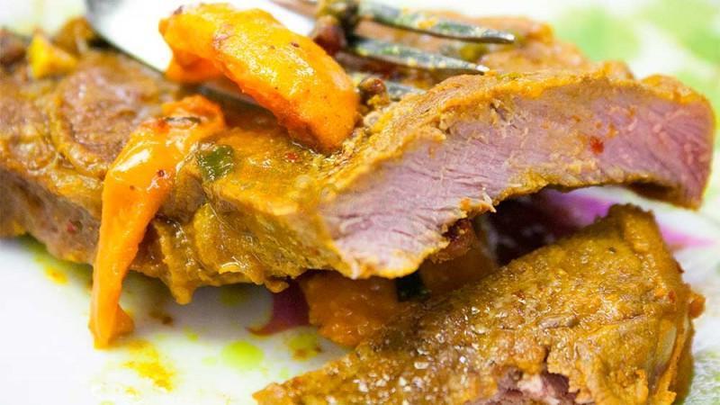Spicy Beef Steak with Apricot Slices