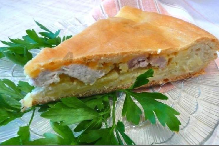 Oven-Baked Chicken, Potato & Cheese Flatbread Oven-Baked Chicken, Potato & Cheese Flatbread