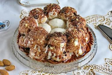 Nuts & Chocolate Nest Cake