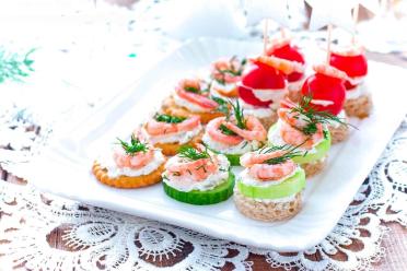 Classic Shrimp Canapés for Festive Tables