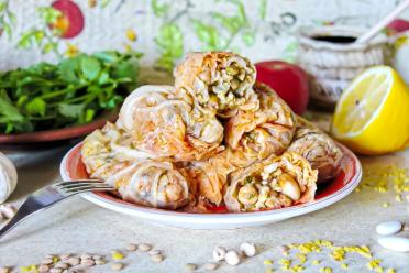 Armenian Lentil-Stuffed Dolma