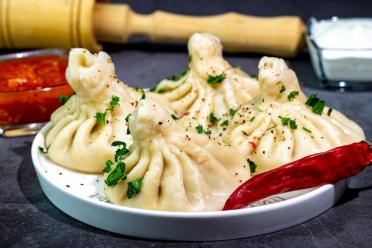 Georgian Style Juicy Khinkali with Mixed Meat