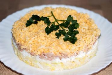 Cod Liver & Cheese Layered Salad