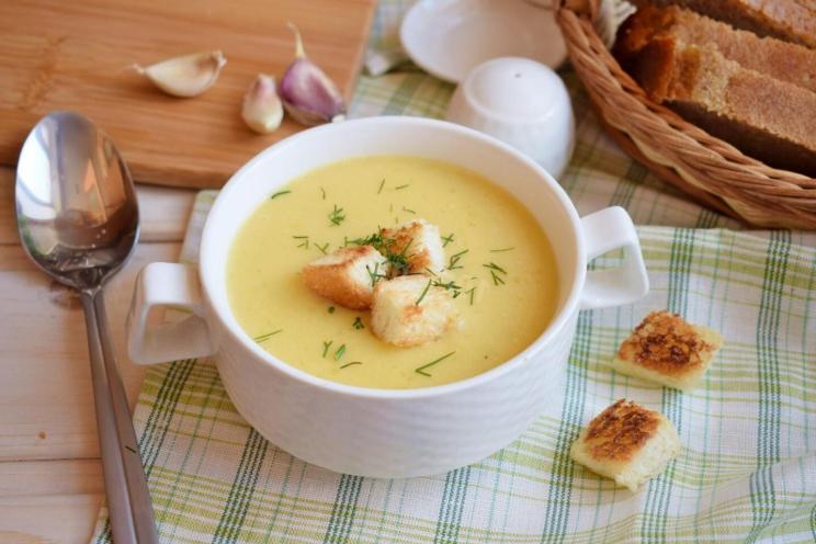 Kid-Friendly Creamy Zucchini and Potato Soup