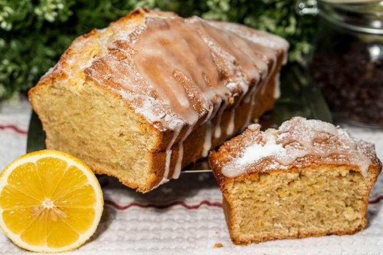Lemon Kefir Sponge Cake with Glaze Lemon Kefir Sponge Cake with Glaze