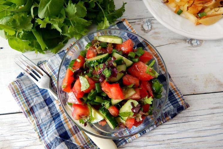 Summer Fresh Cucumber and Tomato Salad Summer Fresh Cucumber and Tomato Salad