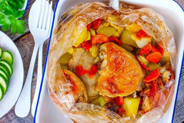 Oven-Baked Chicken and Veggies in a Sleeve