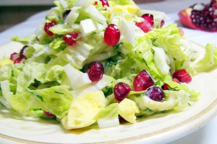 Healthy Chinese Cabbage and Pomegranate Salad