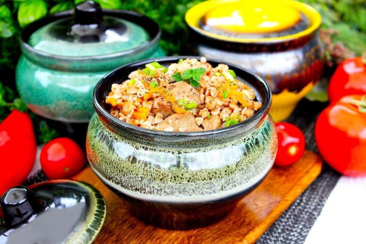 Oven-Baked Buckwheat Porridge with Meat