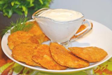 Crispy Carp Caviar Pancakes with Creamy Sauce