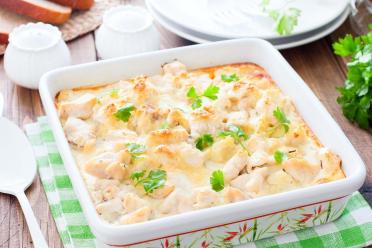 Oven-Baked Chicken and Cauliflower