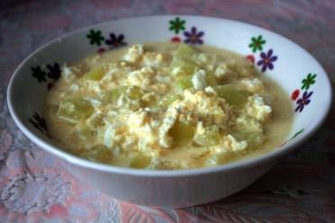 Creamy Zucchini Stew with Eggs