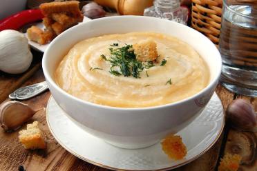 Creamy Pumpkin, Zucchini & Potato Soup