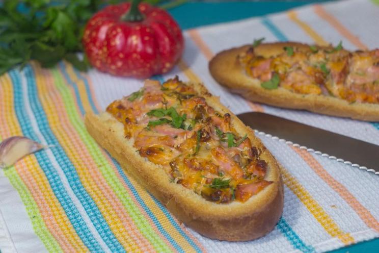 Mushroom & Sausage Baked Loaf Mushroom & Sausage Baked Loaf