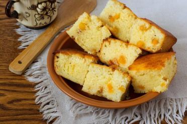 Butter & Kefir Mannik: Flourless and Egg-Free Treat
