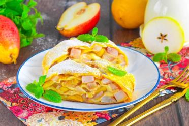 Pear Strudel Made Easy with Store-Bought Puff Pastry