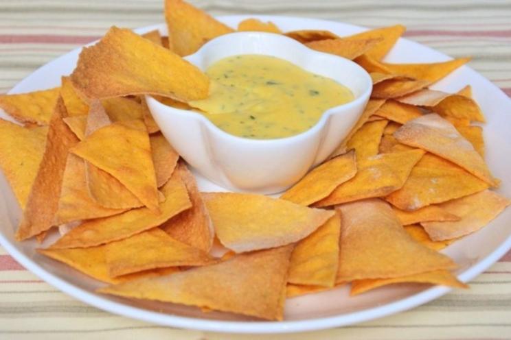Ultimate Spicy Nacho Cheese Sauce