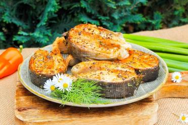 Grilled Smoky Salmon: A Picnic Favorite