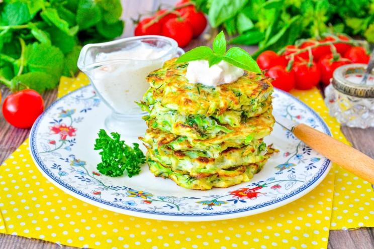 Crispy Zucchini Pancakes with Egg