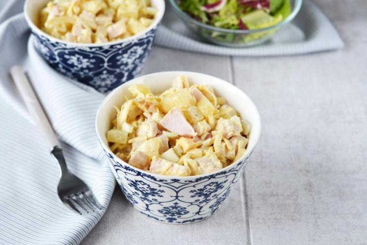 Smoked Chicken Layered Salad with Egg and Cheese