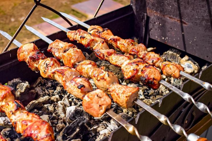 Lemon and Onion Marinated Pork Kebabs Lemon and Onion Marinated Pork Kebabs