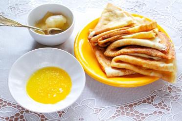 Yogurt Breakfast Pancakes