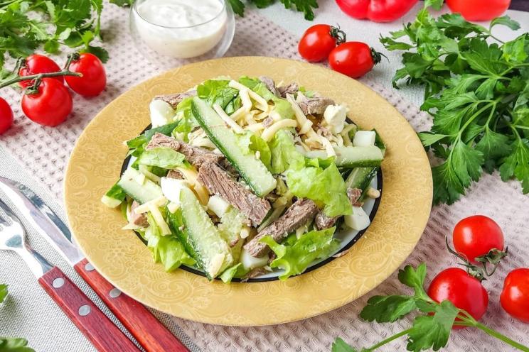 Quick & Delicious Beef and Cheese Salad