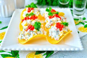 Quick & Festive Crab Stick Chip Bites