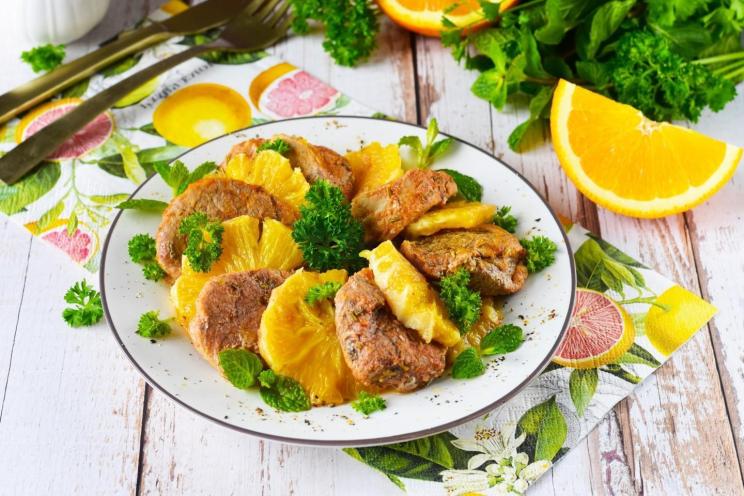 Oven-Roasted Pork with Oranges Oven-Roasted Pork with Oranges