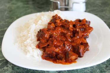 Tomato-Stewed Beef Heart