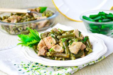 Savory Green Bean & Meat Skillet