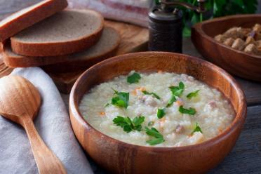 Simple Millet and Lard Soup