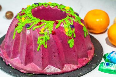No-Bake Honeysuckle Curd Cake
