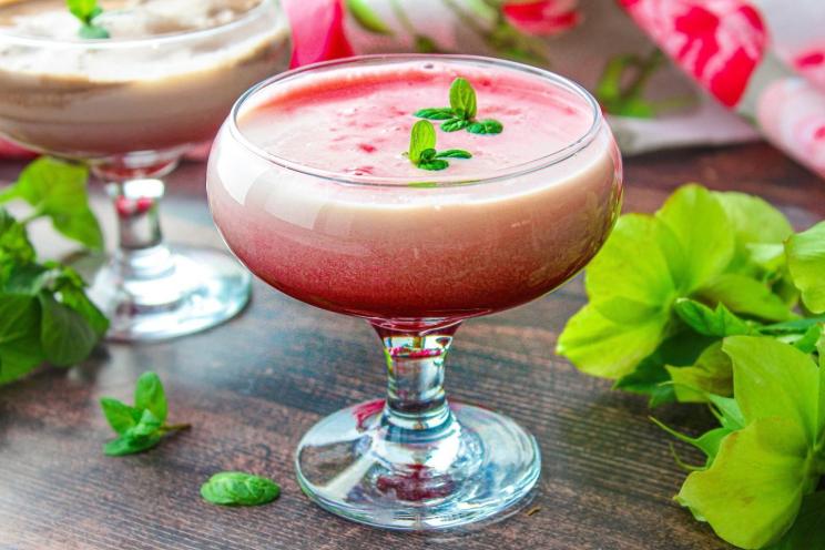 Refresh with a Turkish Delight: Sherbet from Berries and Fruits Refresh with a Turkish Delight: Sherbet from Berries and Fruits