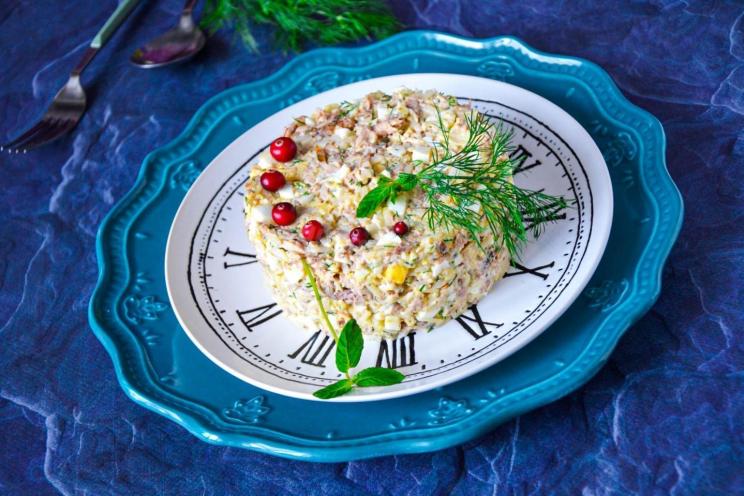 Quick and Hearty Saury and Rice Salad