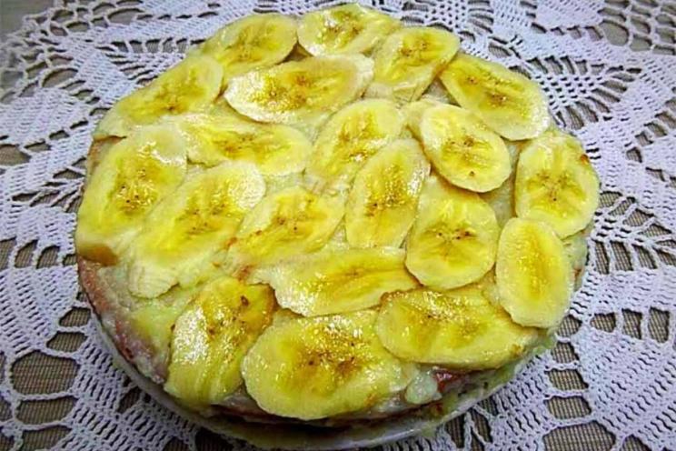Banana-Filled Cake for Any Occasion Banana-Filled Cake for Any Occasion