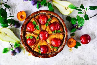 Irresistible Caramelized Fruit Pie