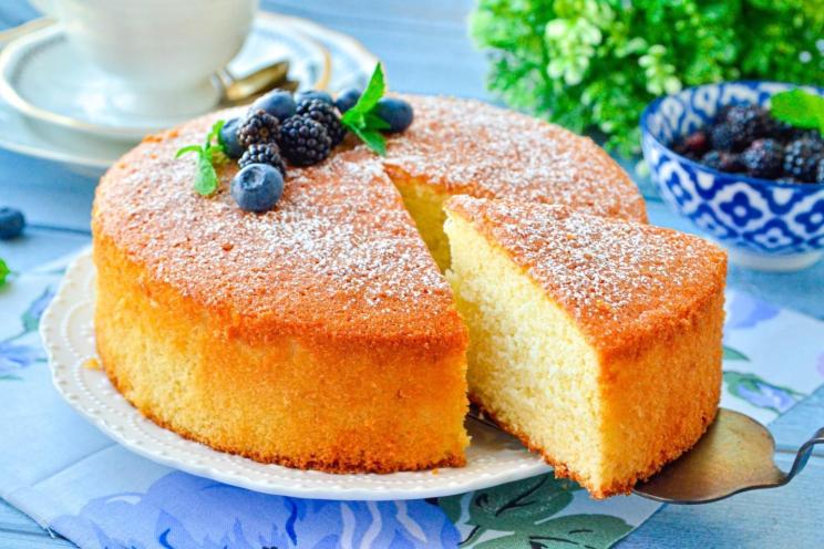 Creamy Milk Sponge Cake
