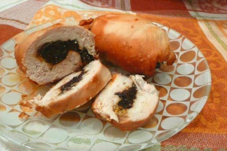 Chicken and Prune Nutty Rolls