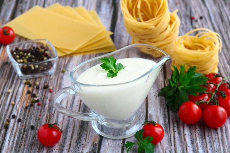 Quick & Easy Classic Béchamel Sauce Quick & Easy Classic Béchamel Sauce