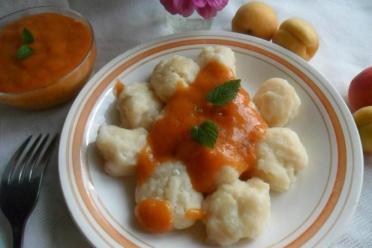 Quick & Easy Cottage Cheese Semolina Dumplings