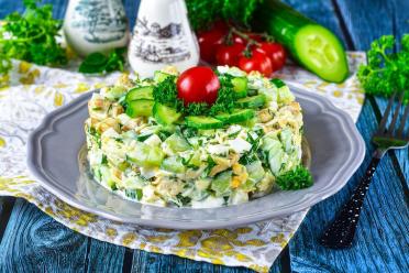 Quick and Tasty Chicken Cucumber Salad