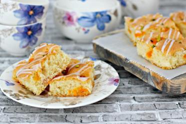 Tangerine Pistachio Pie