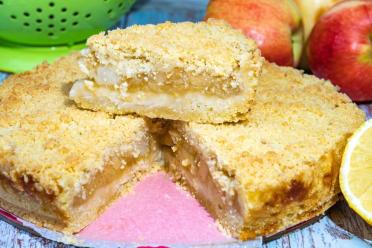 Easy Oven-Baked Apple Lemon Pie