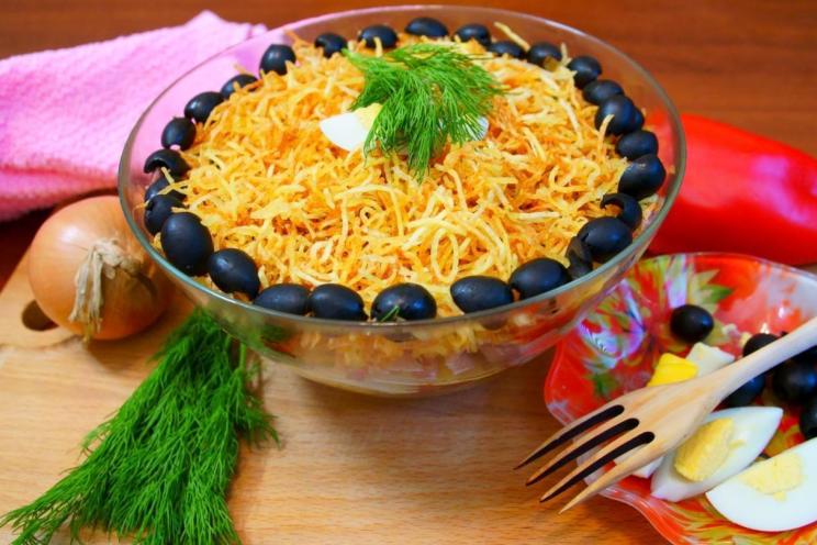 Festive Potato Strip Salad