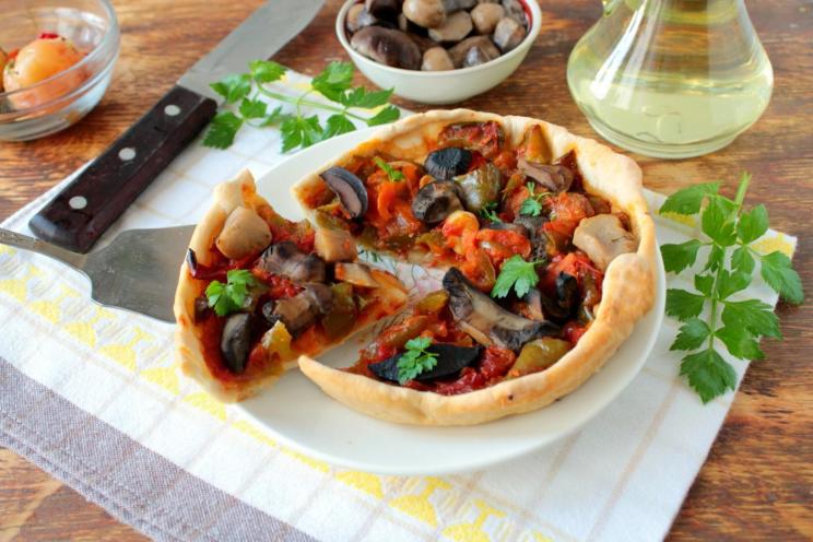 Delicious Meatless Pizza