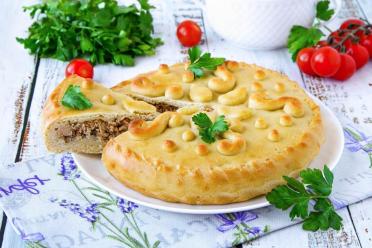 Quick & Easy Canned Salmon Pie